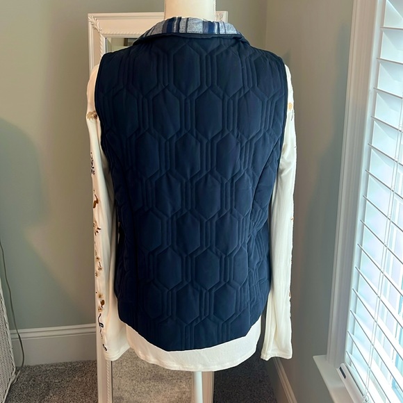 BKE navy blue vest w/ plaid flannel lining, size L. - Picture 4 of 13